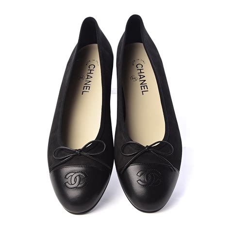 chanel black ballet flat shoes with cc logo|chanel flats price euro.